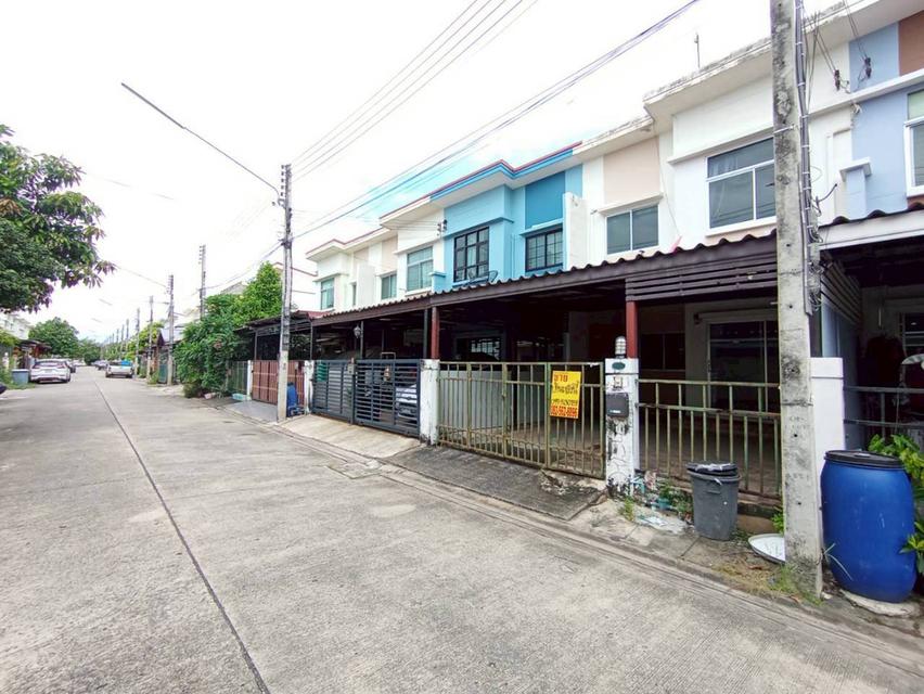 ขายบ้านทาวน์เฮ้าส์ 2 ชั้น หมู่บ้านโนโววิล ลำลูกกา คลอง3 ปทุมธานี 3