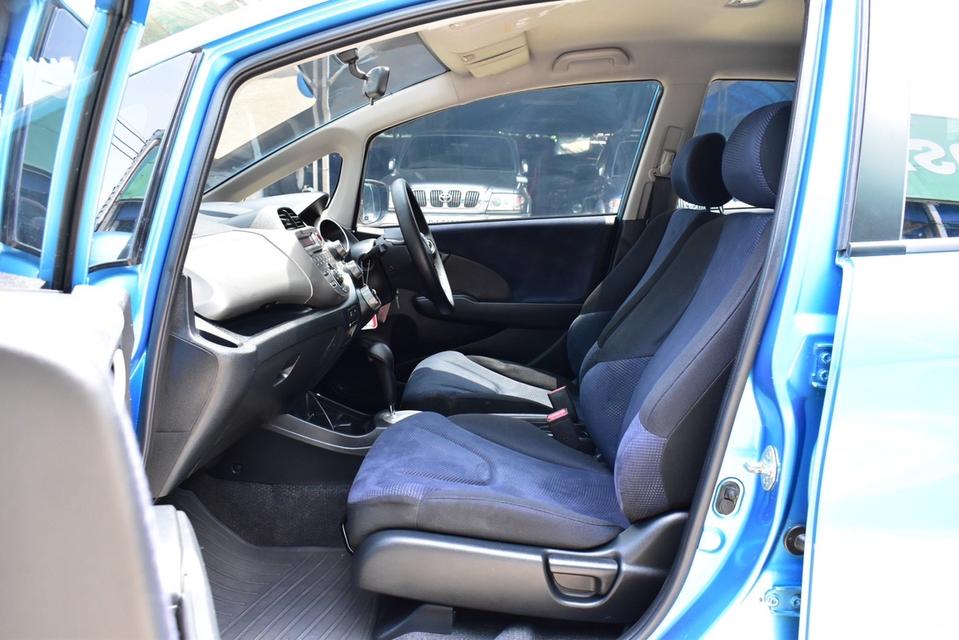 รหัสรถ PB7782 HONDA JAZZ 1.5 S AUTO 2014 เบนซิน 15