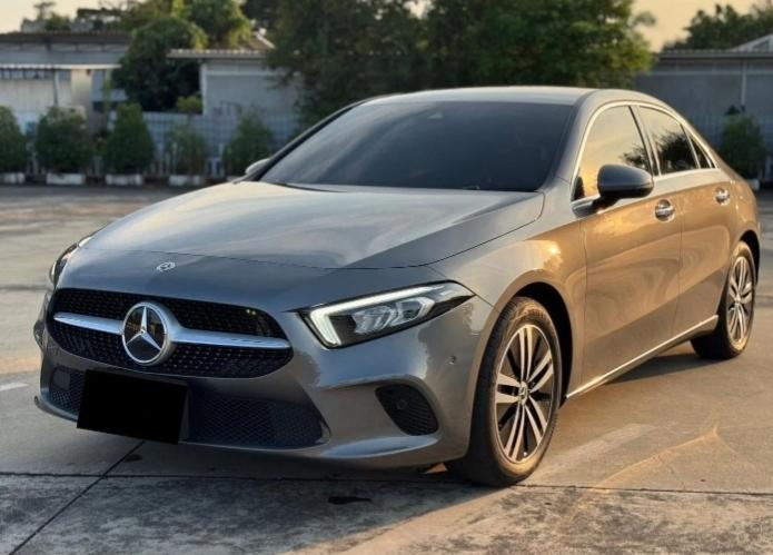 Mercedes-Benz A-Class ปี 2022