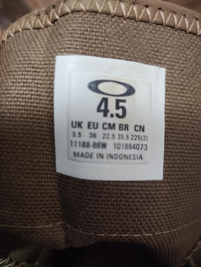 รองเท้ายุทธวิธี ยี่ห้อ Oakley รูปที่ 5