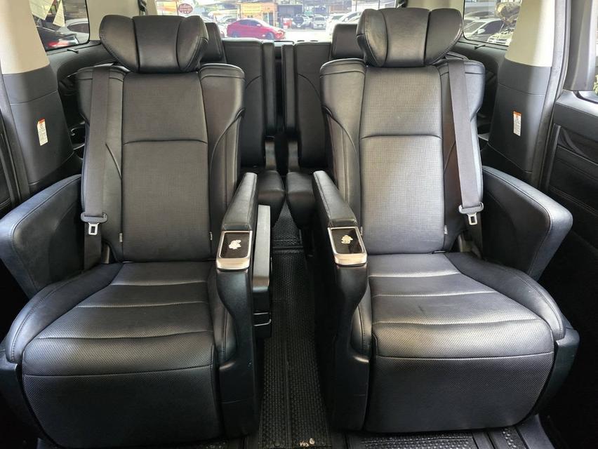 Alphard 2.5 S C P ปี Package ปี 2020 รถผู้บริหาร  14