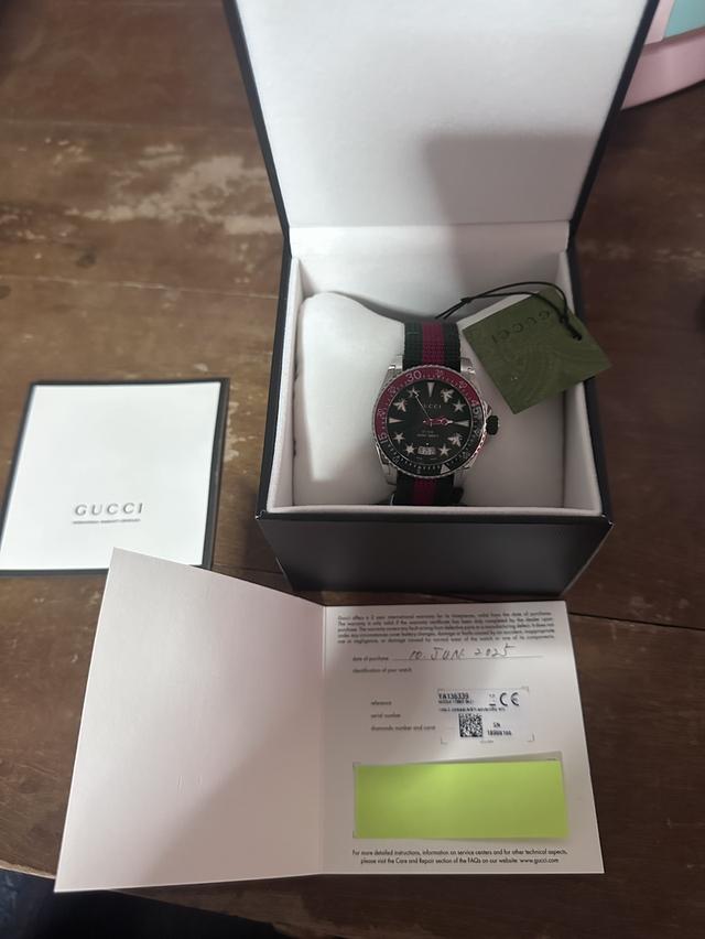 นาฬิกา Gucci Dive Quartz Green Dial Two Tone