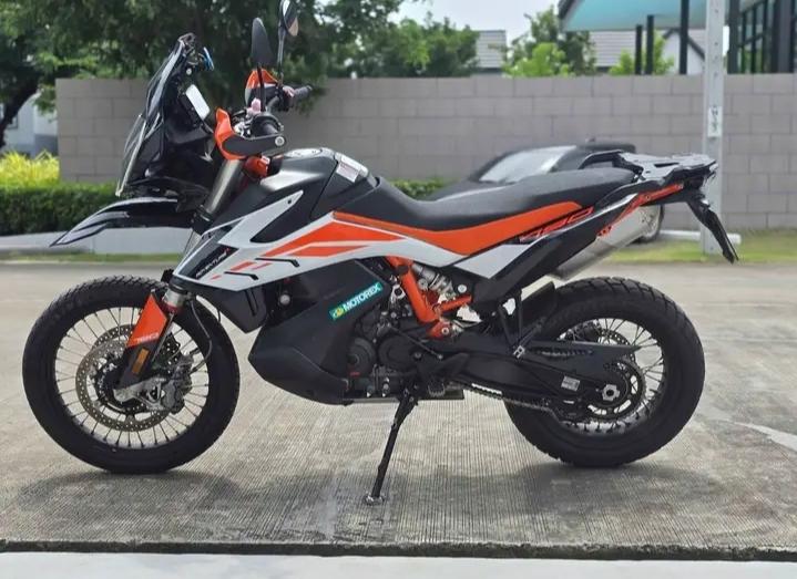 2024 KTM 790 Adventure R 4