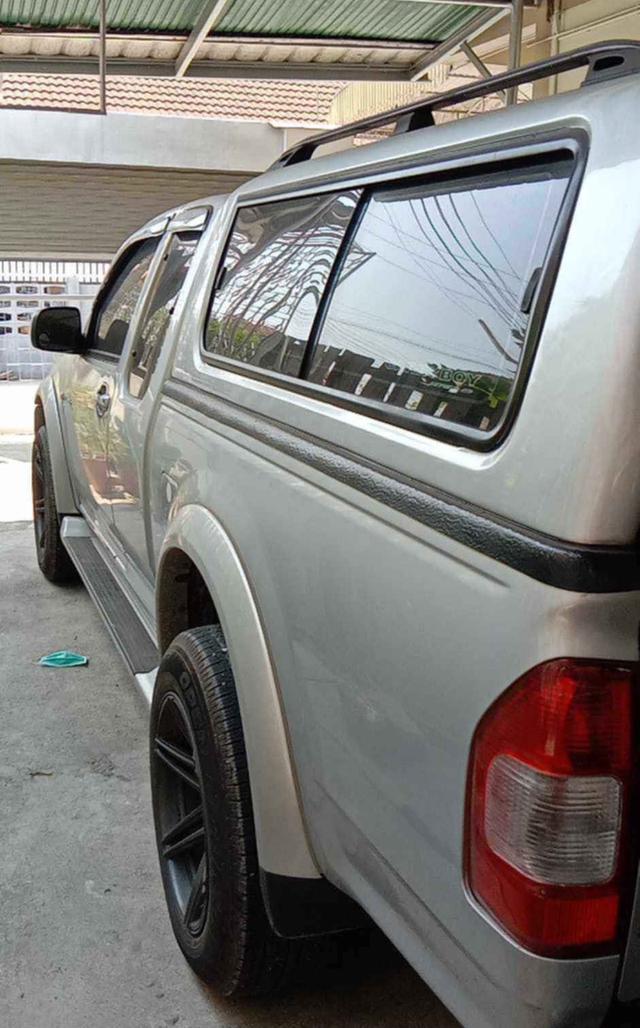 Isuzu D-Max Hi-Lender สีเทา ปี 2005 5