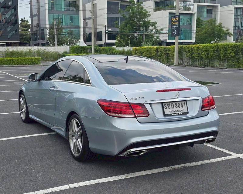 Mercedes-Benz E200 AMG Coupé (W207) ปี 2013 (โฉม Facelift) รูปที่ 7