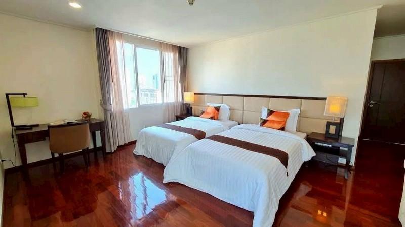 ให้เช่าห้องหรู Luxury ปิยะทิพย์ เพลส สุขุมวิท 39 ตกแต่งครบ พร้อมเข้าอยู่ ขนาด 289 ตรม 3ห้องนอน - ghd000585R