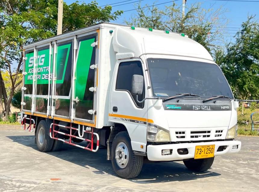 2017 6 ล้อตู้เเห้ง 10 บาน ISUZU NPR 130 3