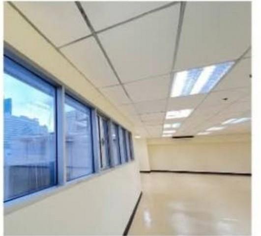 เช่า สำนักงาน 24 ชม.พื้นที่สวย ครบทุกไซส์ ไม่ว่าจะใหญ่หรือเล็ก ใจกลางสุขุมวิท 13 ติด BTS นานา เขตวัฒนา กรุงเทพมหานคร 4