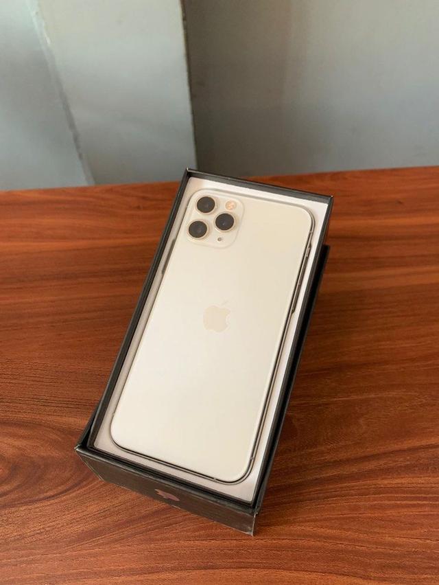 iphone 11 pro สีทอง 2