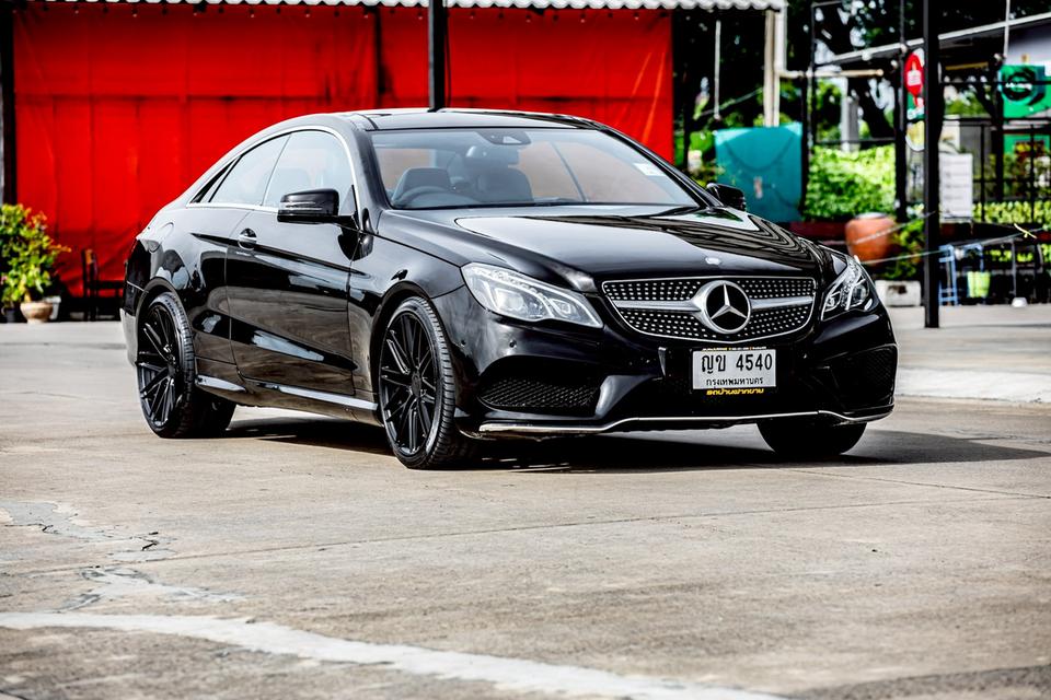 BENZ E250 Coupe ปี 2017 สีดำ  สวย สภาพดีมากๆ 3