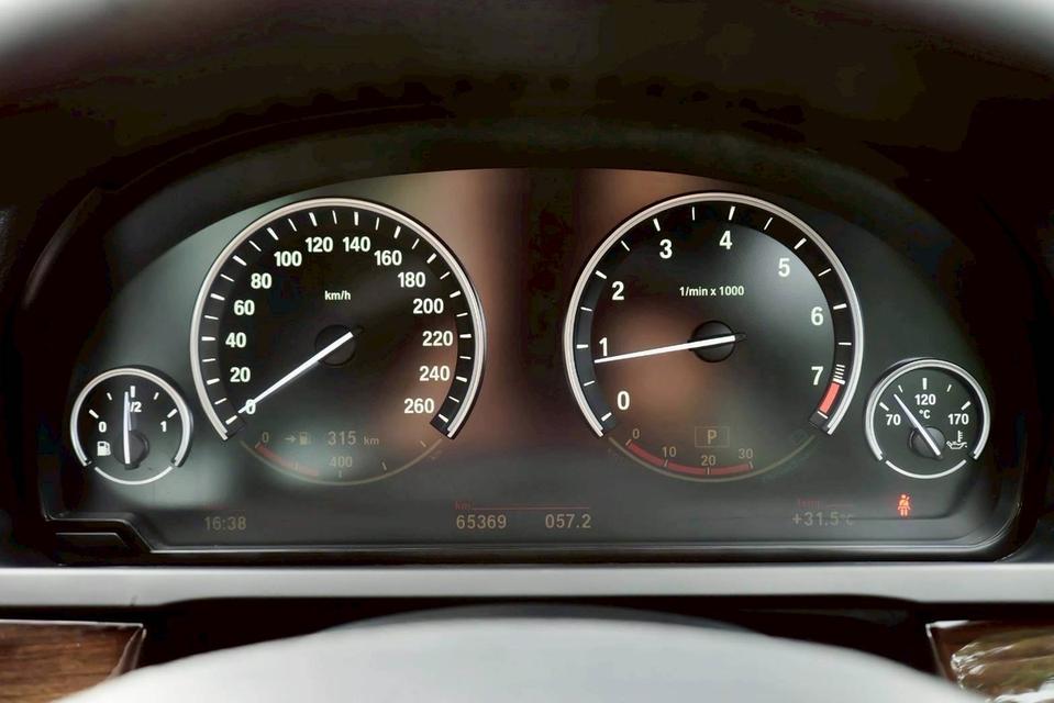 รหัสรถ PR5453 Bmw (F02) 730li Long Wheelbase ปี 2011  11