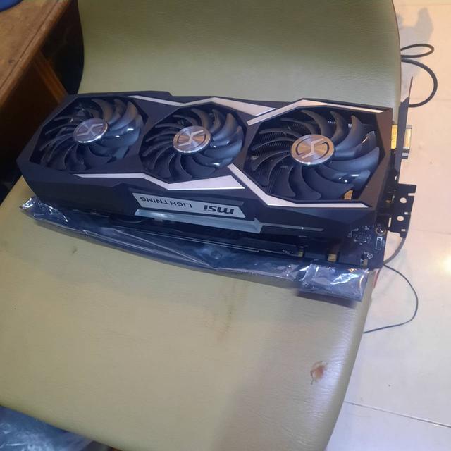 ขายการ์ดจอแรง MSI Geforce 1070 ram 8G.  และ รุ่น 1080 Ti Lightning  ram 11G. 4,500และ6,000