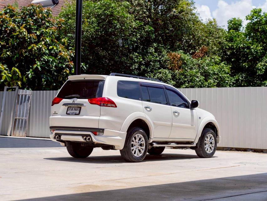 Mitsubishi Pajero 2.5 GT Sport ปีจด 2015