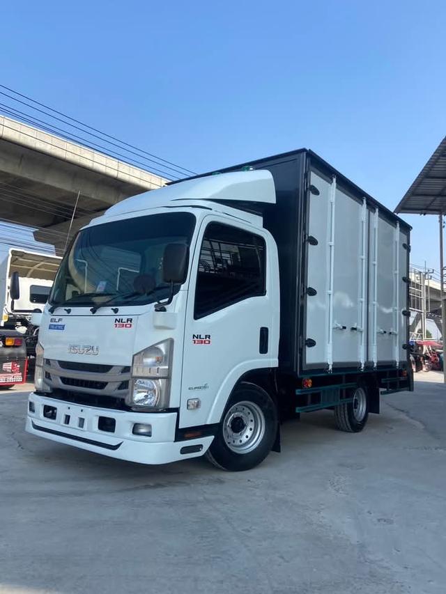 4 ล้อ ISUZU NLR 130 แรงม้า