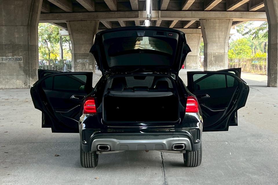 Mercedes-Benz GLA 250 AMG Dynamic AT ปี 2016 รูปที่ 8
