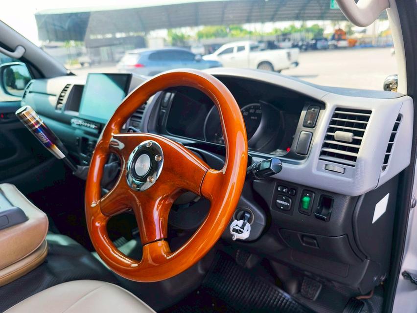 รหัสรถ PAT6144 2008 Toyota commuter 2.5 8