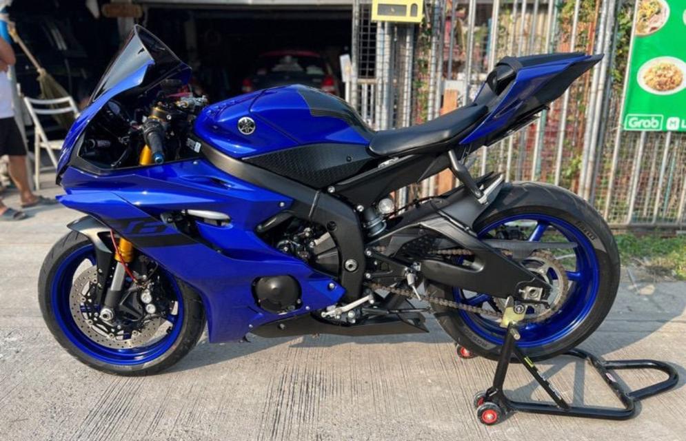 รถจักรยานยนต์ YAMAHA R6 2