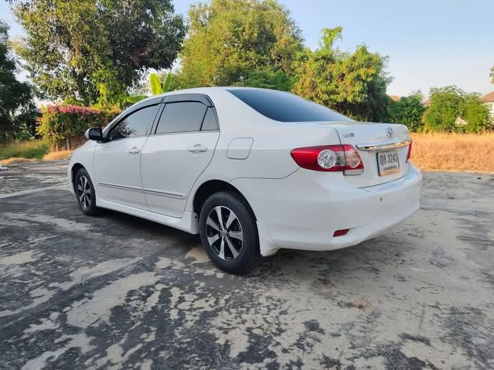 ขายด่วน Toyota Corolla Altis สีขาว 5