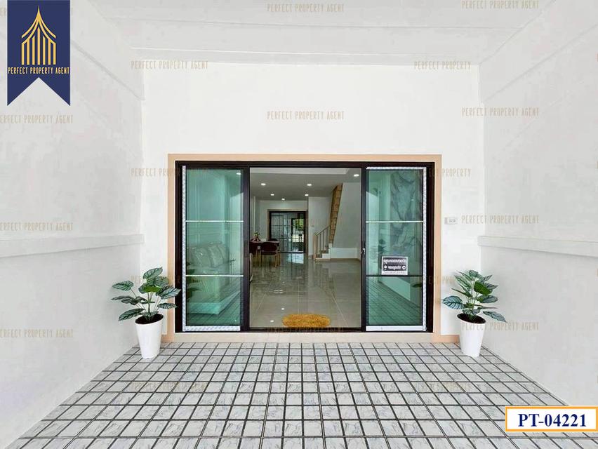 ทาวน์เฮาส์ปิยะวรารมย์ราคาย่อมเยาว์ไทรน้อย 3