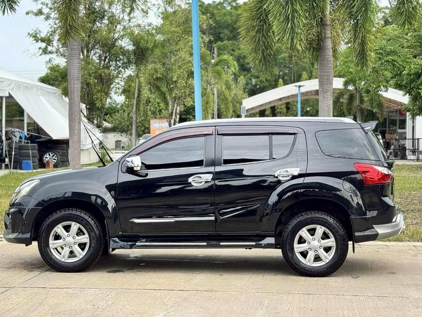 ขาย Isuzu MU-X 3.0DVD ปี15 4