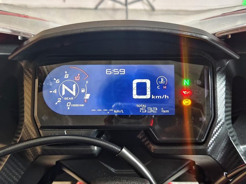 ✨️ สวย เดิม ใส ✨️ HONDA CBR500R รถกลางปี 2021 มือเดียวออกห้าง รูปที่ 2