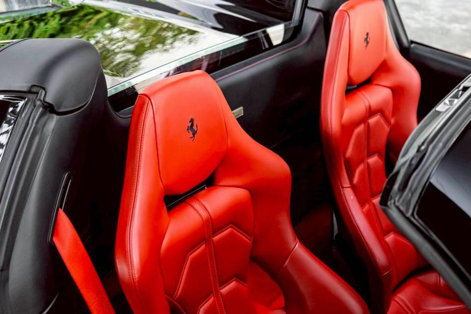 รหัสรถ PR7404 📌𝗙𝗲𝗿𝗿𝗮𝗿𝗶 𝟰𝟴𝟴 𝘀𝗽𝗶𝗱𝗲𝗿 (𝟮𝟬𝟭𝟳) รูปที่ 16