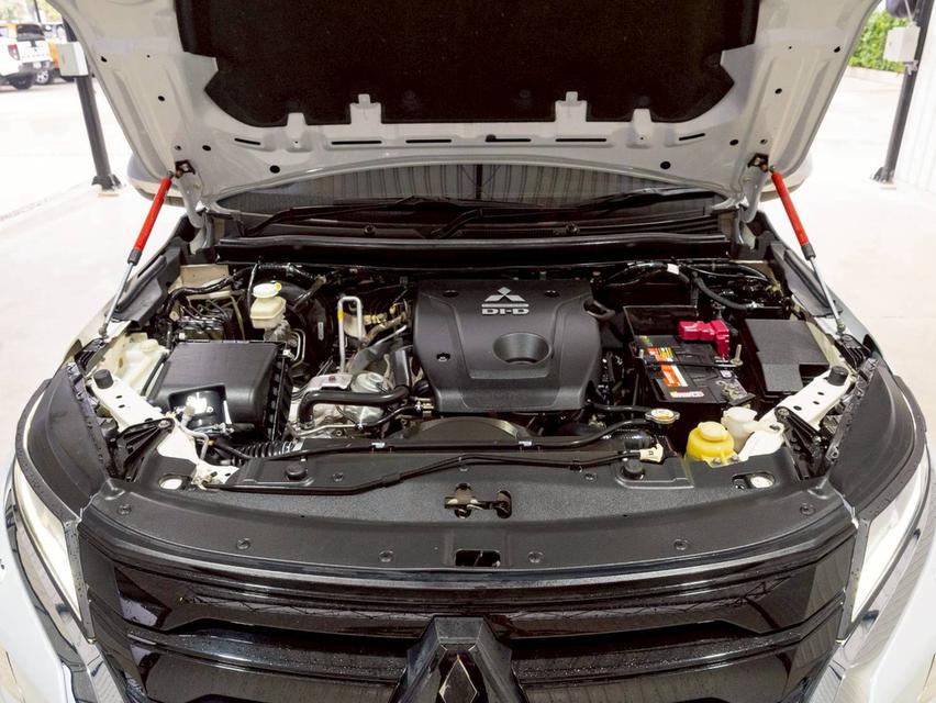 Mitsubishi Pajero 2.4GT 4wd ปี20 19