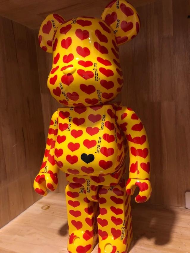 Bearbrick Yellowheart 3