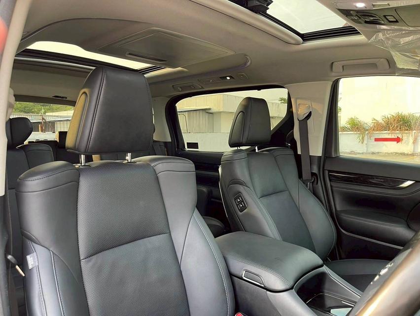 Toyota Alphard 2.5 SC Package MNC 2020 จด 2021 11