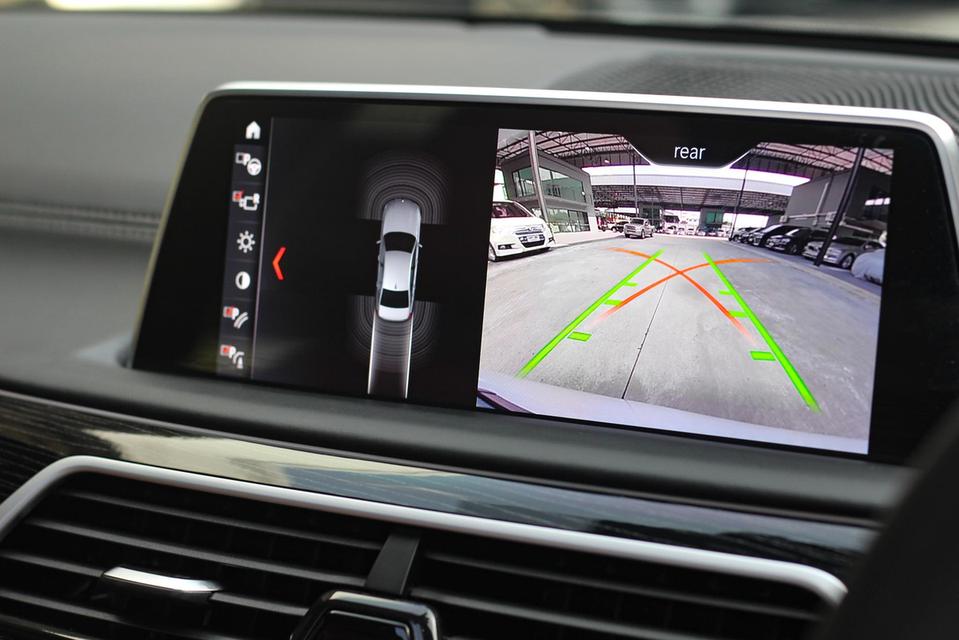 รถเข้าใหม่! BMW 730Ld (G12) M-Sport ปี 2018 สีขาว สุดหรูหรา 11