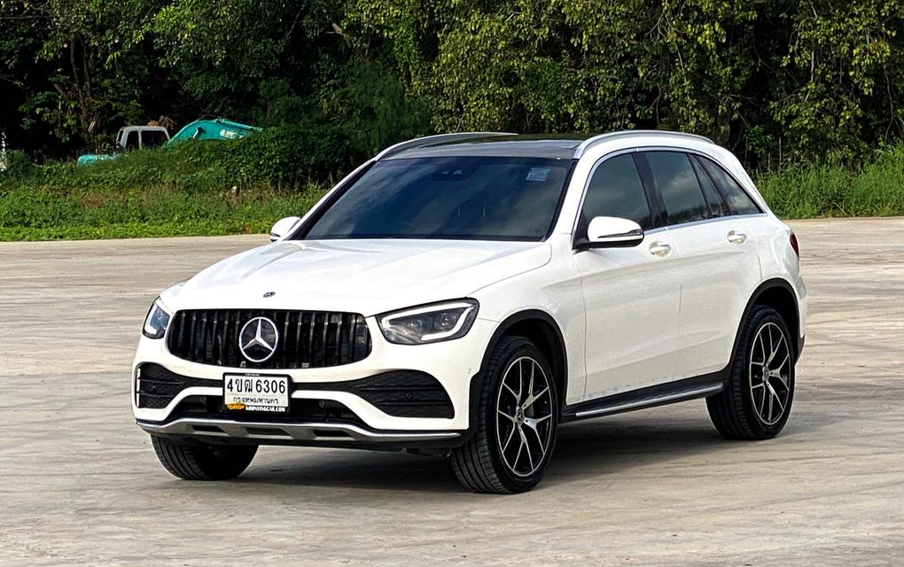 Mercedes-Benz GLC 300e 4Matic AMG Dynamic