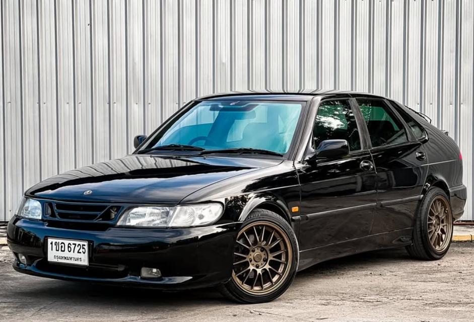 Saab 900 แต่งใหม่สวยๆ 2