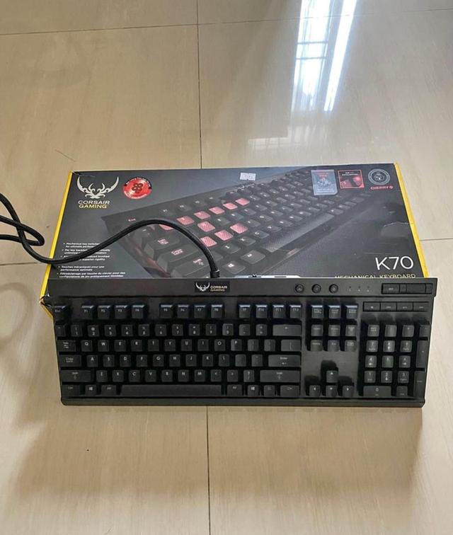 Corsair K70 Cherry Red Switch EN ล้วน 1