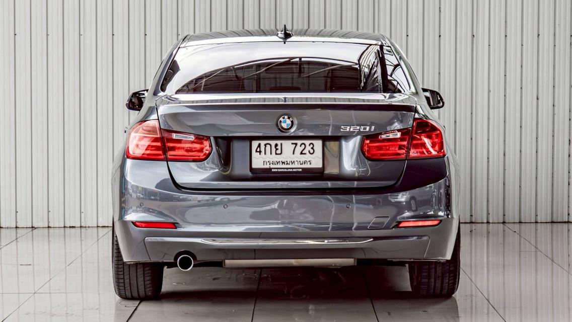 BMW SERIES 3, 320i LUXURY รูปที่ 4