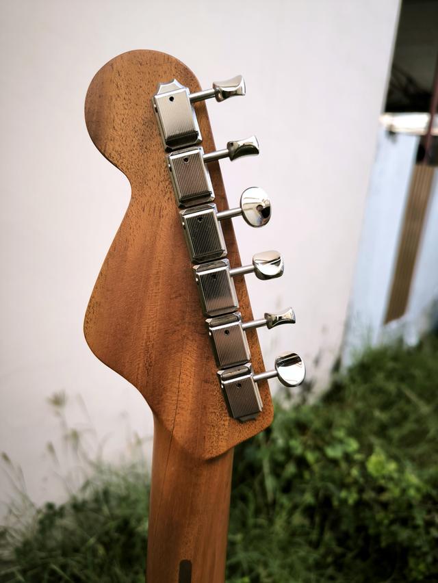 Fender Highway Series Dreadnought (All Mahogany) รูปที่ 15