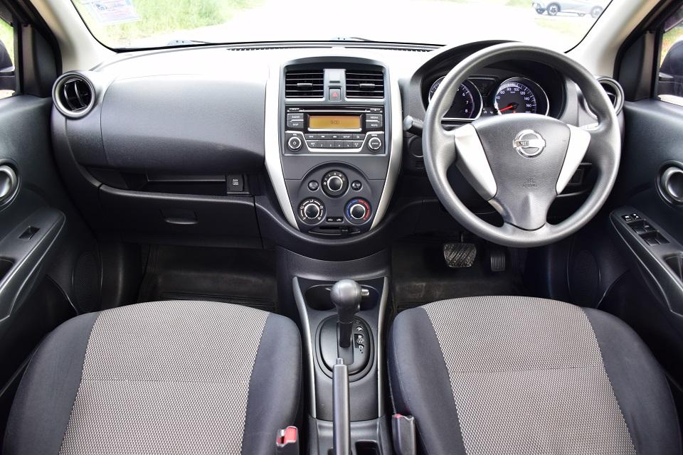 ผ่อน33xxบาท ฟรีดาวน์ /ปี2015 นิสสันอัลเมร่า 1.2E/รถเดิมๆ ออโต้ แอร์เย้นฉ่ำ /CD MP3 ABS USB AUX FM AIRBAG กุญแจรีโมทเซ็นเซอร์ครบ ขับสนุก โทร0957401229  8