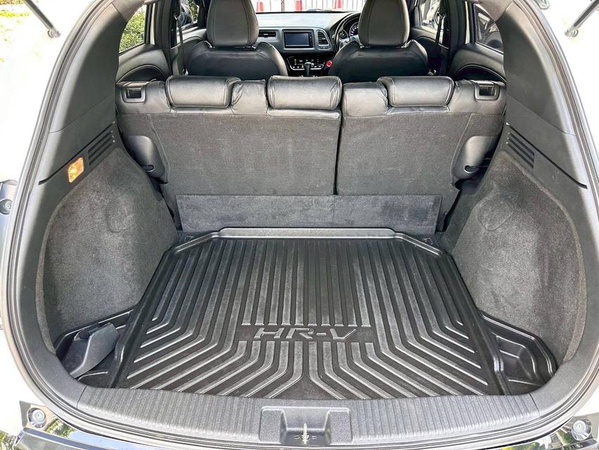 รหัสรถ QT8105 Honda HRV 1.8 RS เกียร์ Auto สีขาวมุก ตัวTop ปี 2019 (MNC) 12