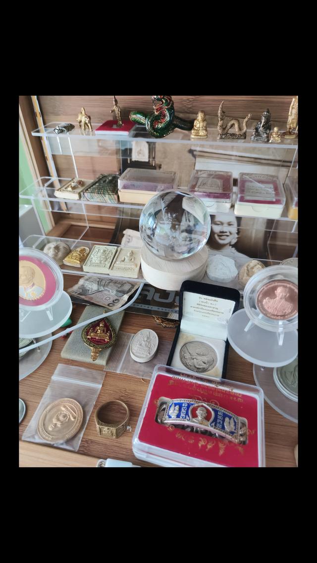 ขายของสะสมยกตมีทั้ง.พระเก่า,พระใหม่,เครื่องราง,เหรียญต่างชาติ,เหรียญไทย,เหรียญสะสมหายาก