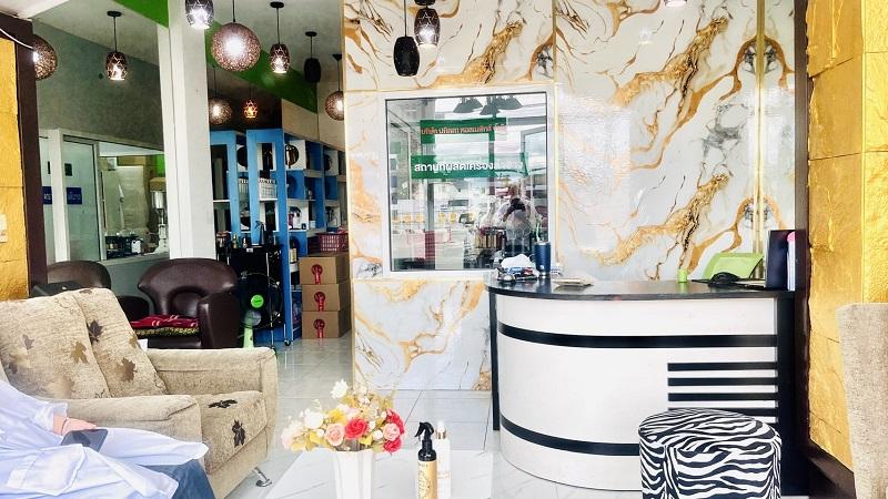 ขายถูกอาคารพาณิชย์ 4ชั้น 3คูหาติดกัน ติดถนนสมโภช700ปี ตรงข้ามโลตัสรวมโชค เมืองเชียงใหม่. 6