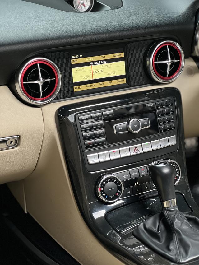 Benz SLK200 8