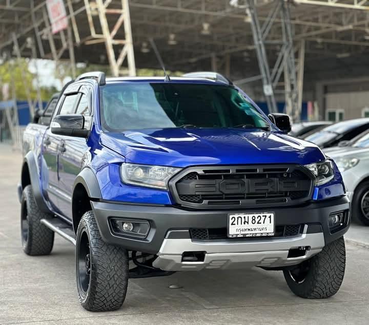 Ford Ranger สีน้ำเงิน ปี 2013