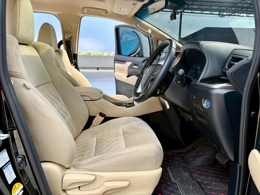 TOYOTA Alphard 2.5 HV 4wd 2022 13
