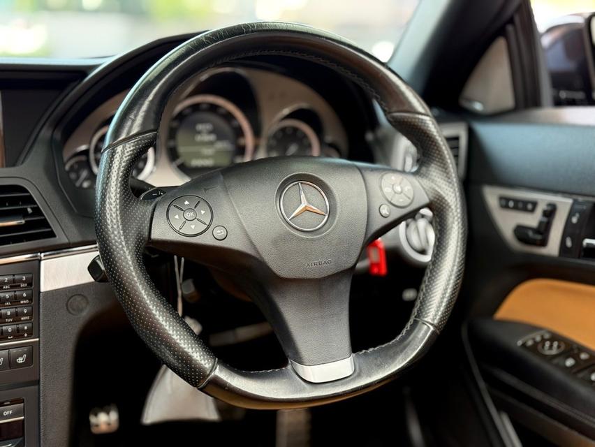 ปี 2011 BENZ E-CLASS, E250 AMG CABRIOLET 18