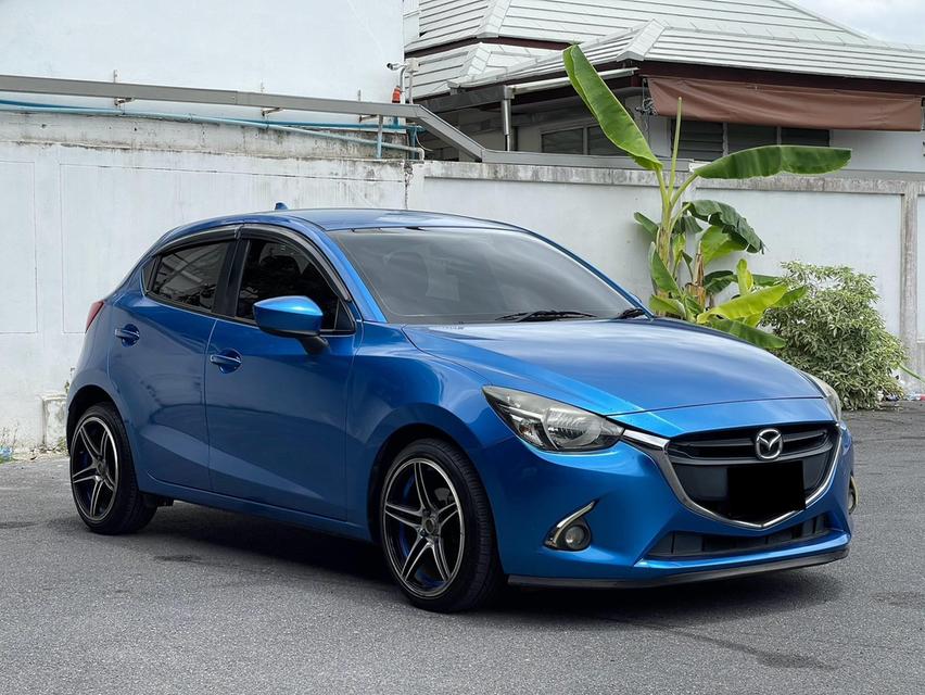 Mazda2 1.3 Standard Hatchback ปี 2015