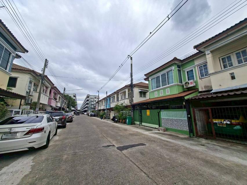 ขายบ้าน 2 ชั้น หมู่บ้านบัณฑิตอินเตอร์ทาวน์ คลอง2 ลำลูกกา ใกล้ตลาดนานาเจริญ 3