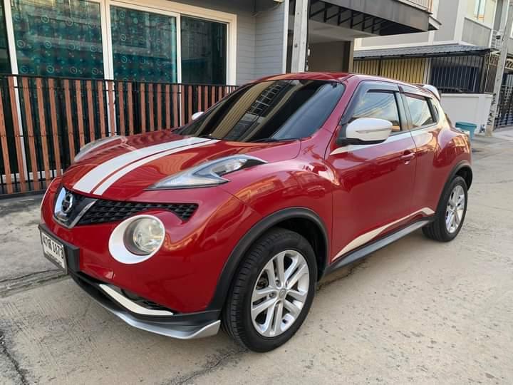 Nissan Juke สีแดง 3