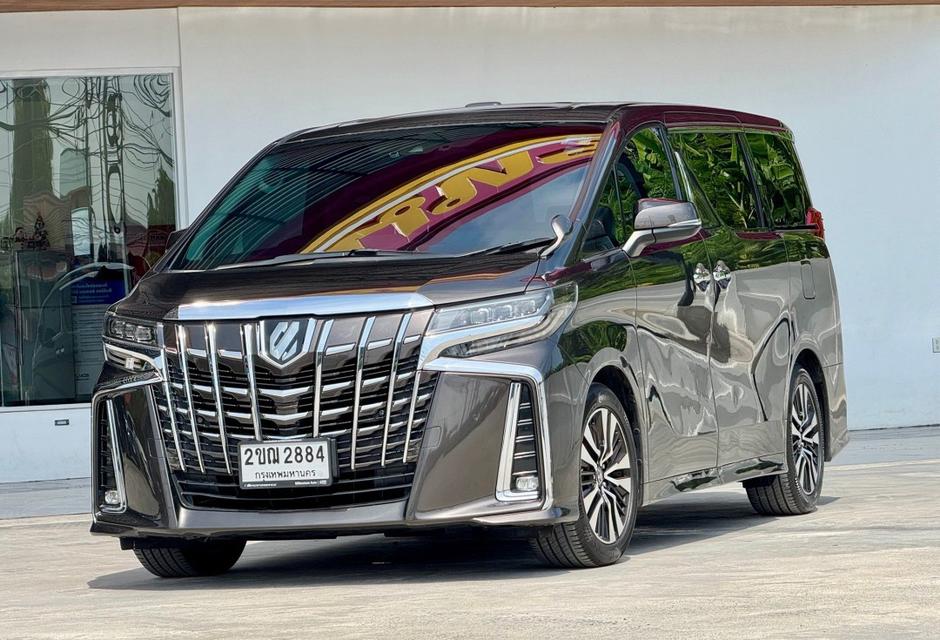 ปี 2021 TOYOTA ALPHARD,2.5 SC Package รถสวยสภาพป้ายแดง