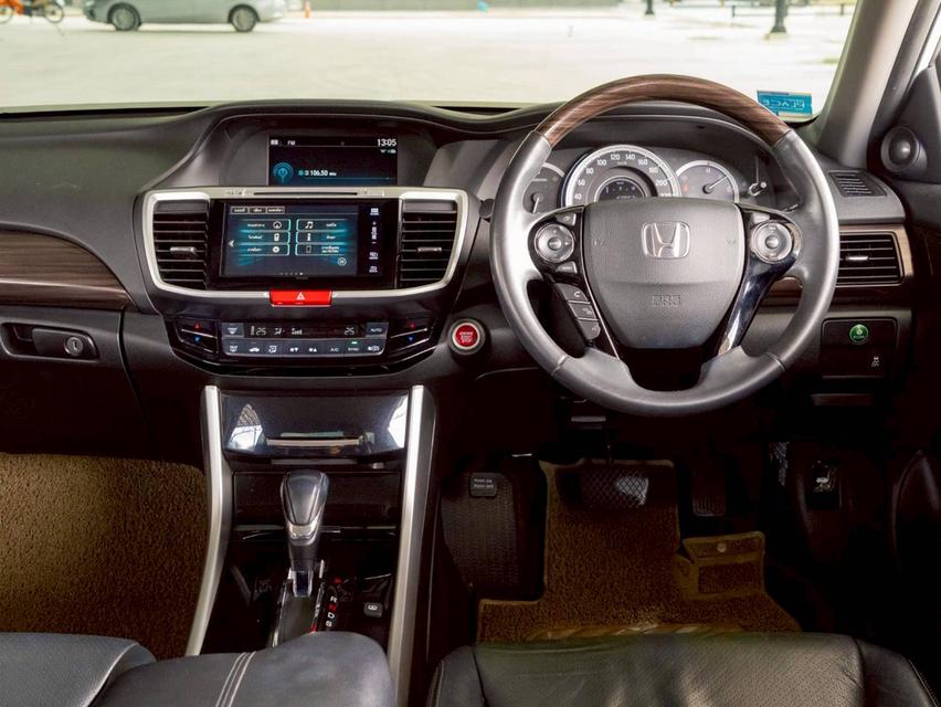 Honda Accord 2.4EL ปี16 12