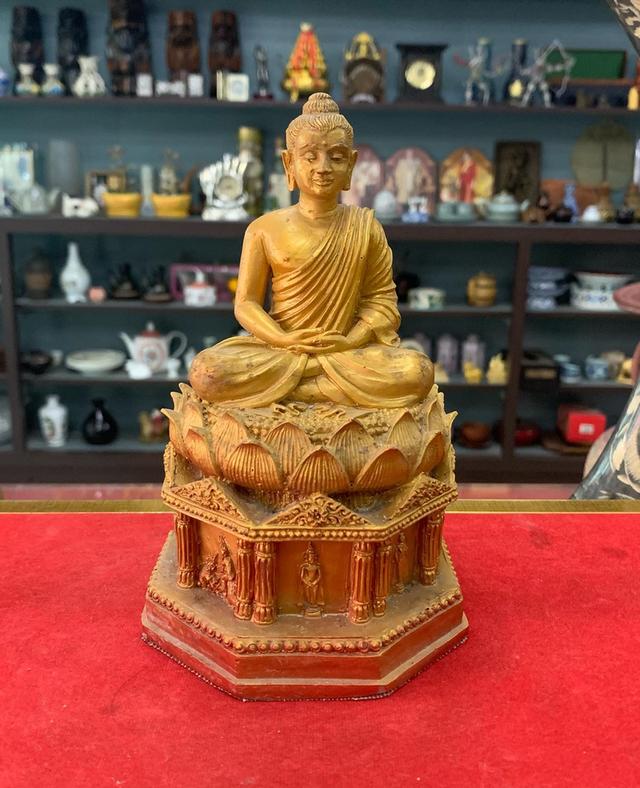 พระพุทธรูปเนื้อเรซิน 5