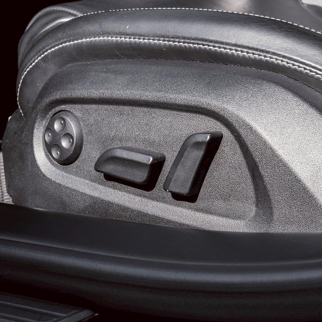 รหัสรถ 67GG4289 🏎 Audi R8 V8 ปี 2011 18